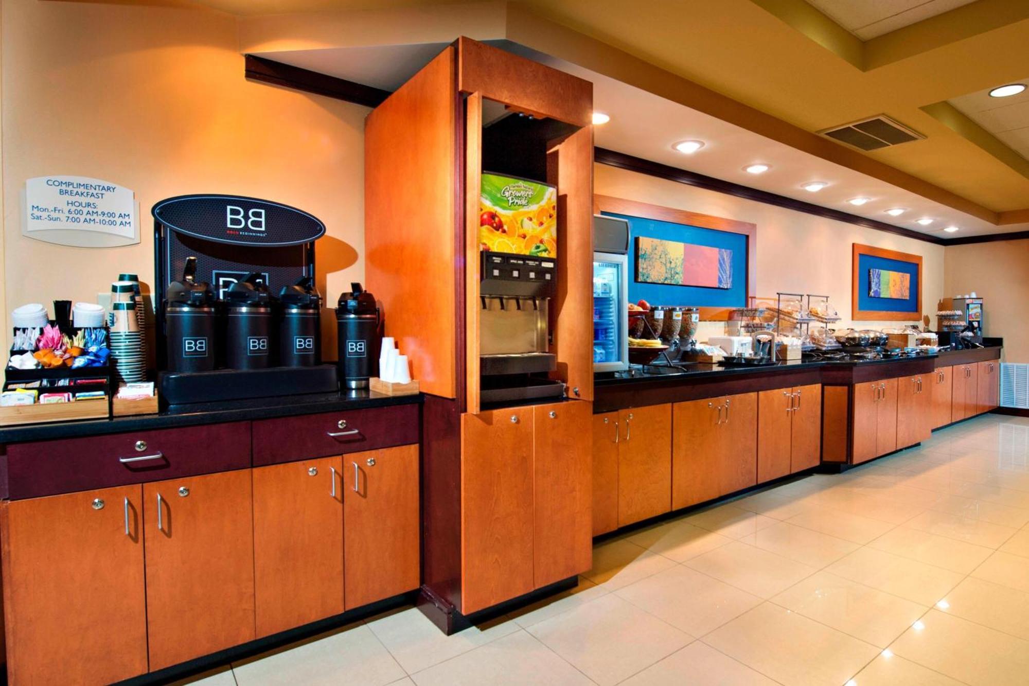 Fairfield Inn & Suites By Marriott Charleston Airport/Convention Center North Charleston Eksteriør billede