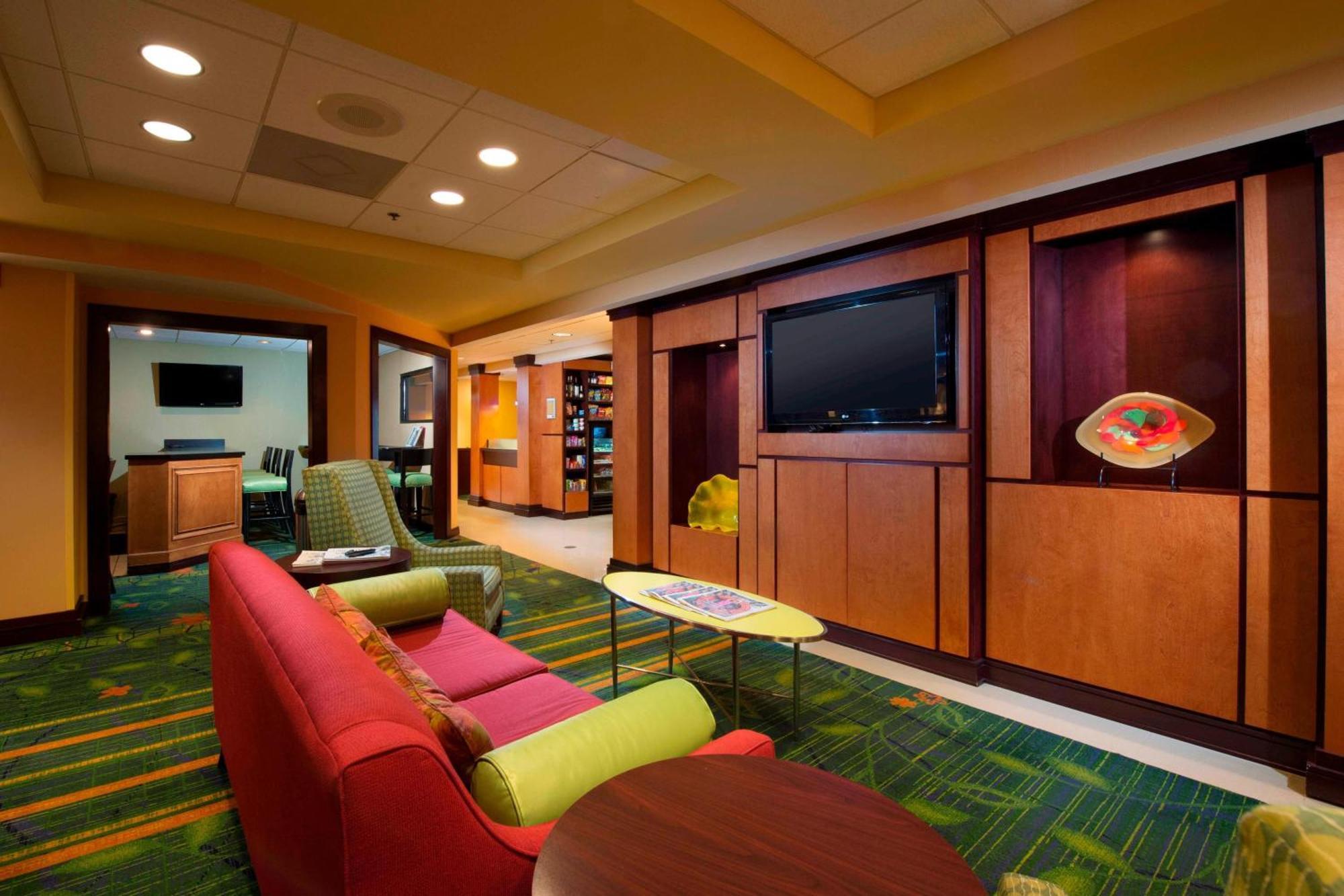 Fairfield Inn & Suites By Marriott Charleston Airport/Convention Center North Charleston Eksteriør billede